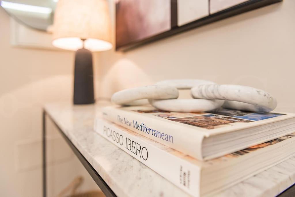 Contemporary Minimalist Apartment By Rems มาลากา ภายนอก รูปภาพ