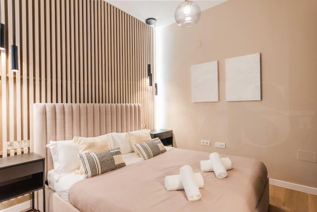 Contemporary Minimalist Apartment By Rems มาลากา ภายนอก รูปภาพ