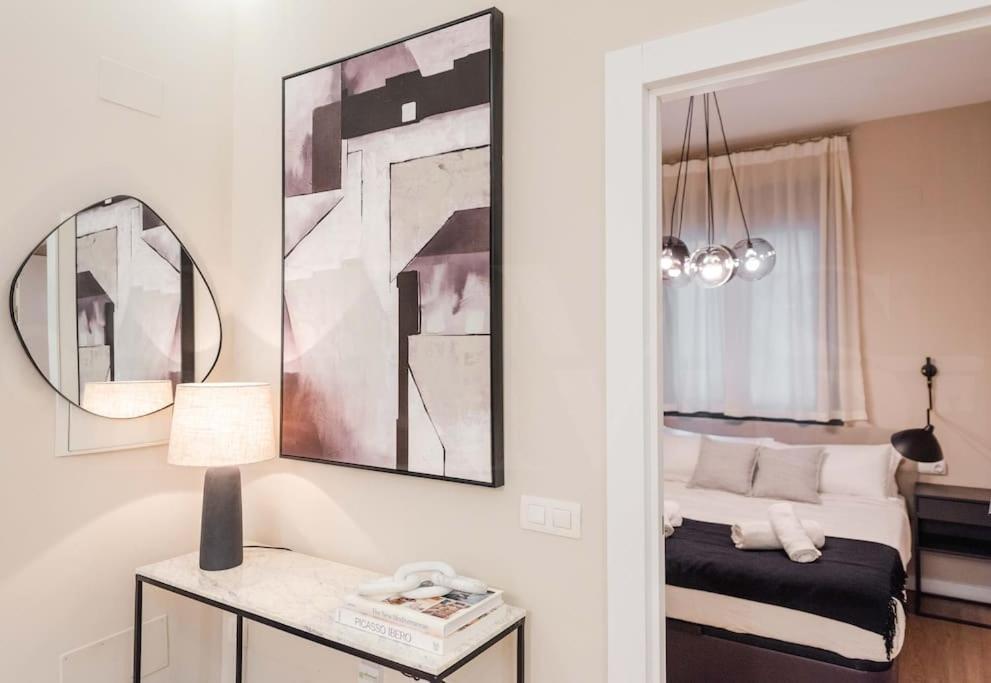 Contemporary Minimalist Apartment By Rems มาลากา ภายนอก รูปภาพ
